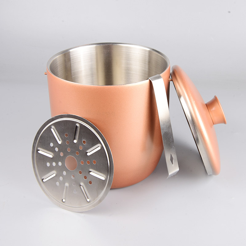 Contemporary Ice Bucket With Lid