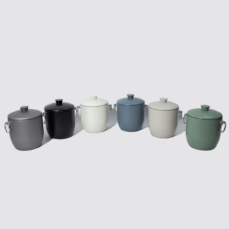 Outdoor Insulated Ice Bucket